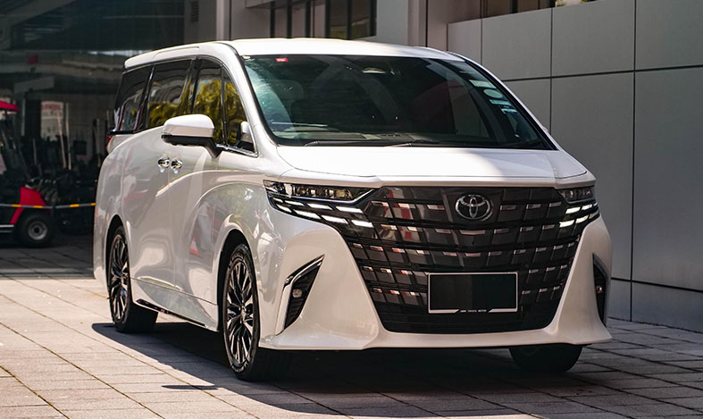 2024 Toyota Alphard Turbo Executive Lounge