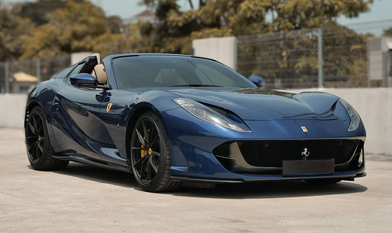 2020 Ferrari 812 GTS