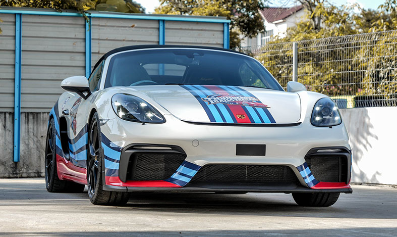 2021 Porsche 718 Spyder GT4 Manual
