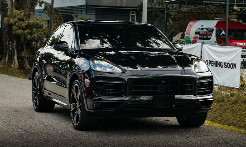 2020 Porsche Cayenne Coupe